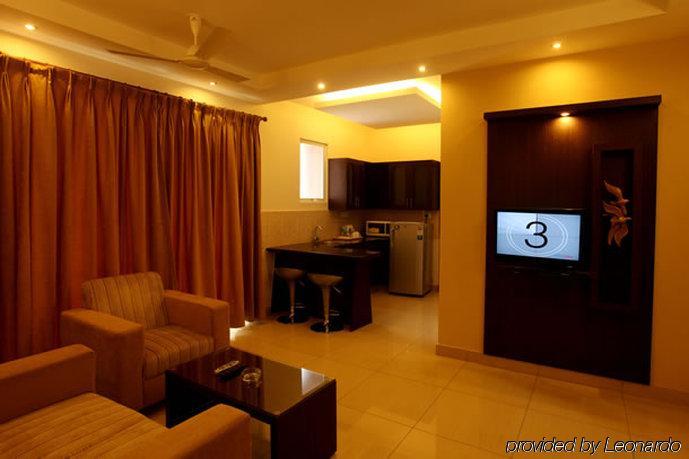 Nagarjuna Suites Bangalore Zimmer foto
